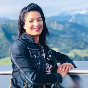 Meet your Posher, Sarita